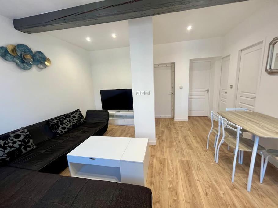 Appartamento T2 Renove A 15 Min De Lyon Pierre-Bénite Esterno foto